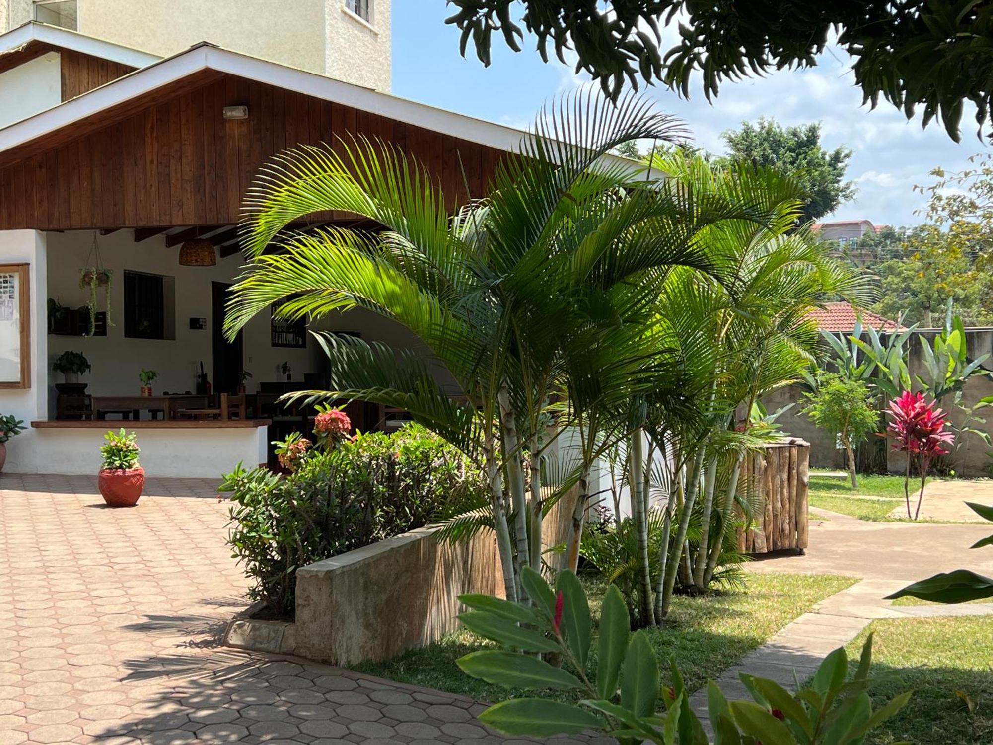 Bristol Cottages Kilimanjaro Моши Экстерьер фото